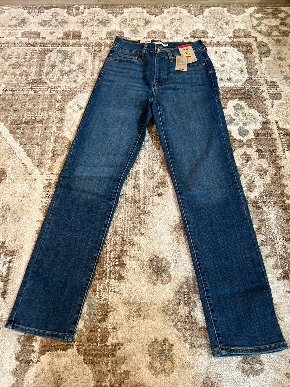 Levi's Women's 724 High Rise Straight Jeans